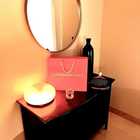 Stylish Reformed 1 Bedroom! Apartment Marbella